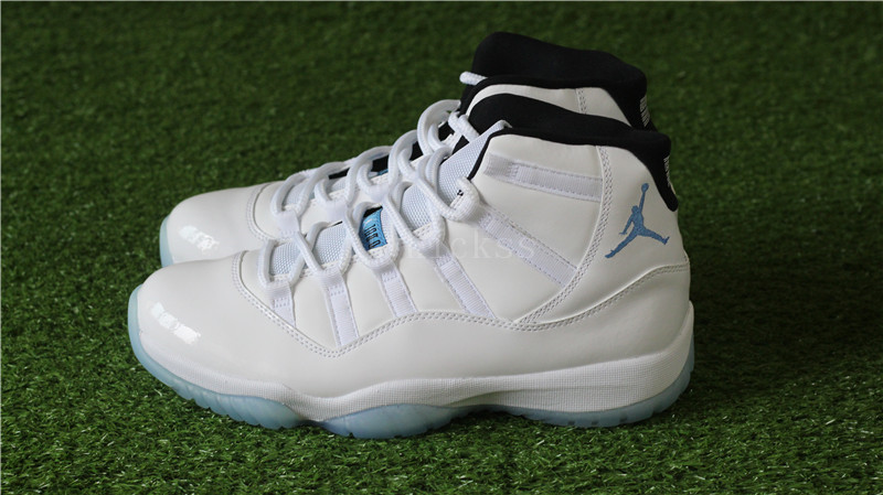 Air Jordan 11 Retro Columbia Legend Blue